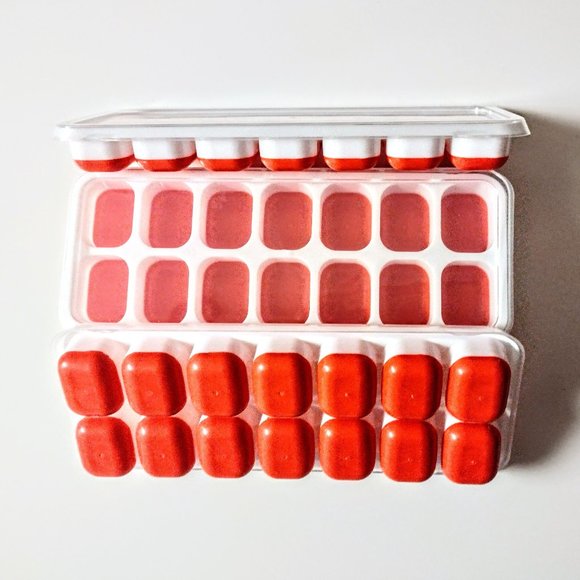 Silicone Ice Cube Freezer Trays ~ Red ~ Set 4 Stack Trays w/Snap Lids ~ Durable - Picture 7 of 11